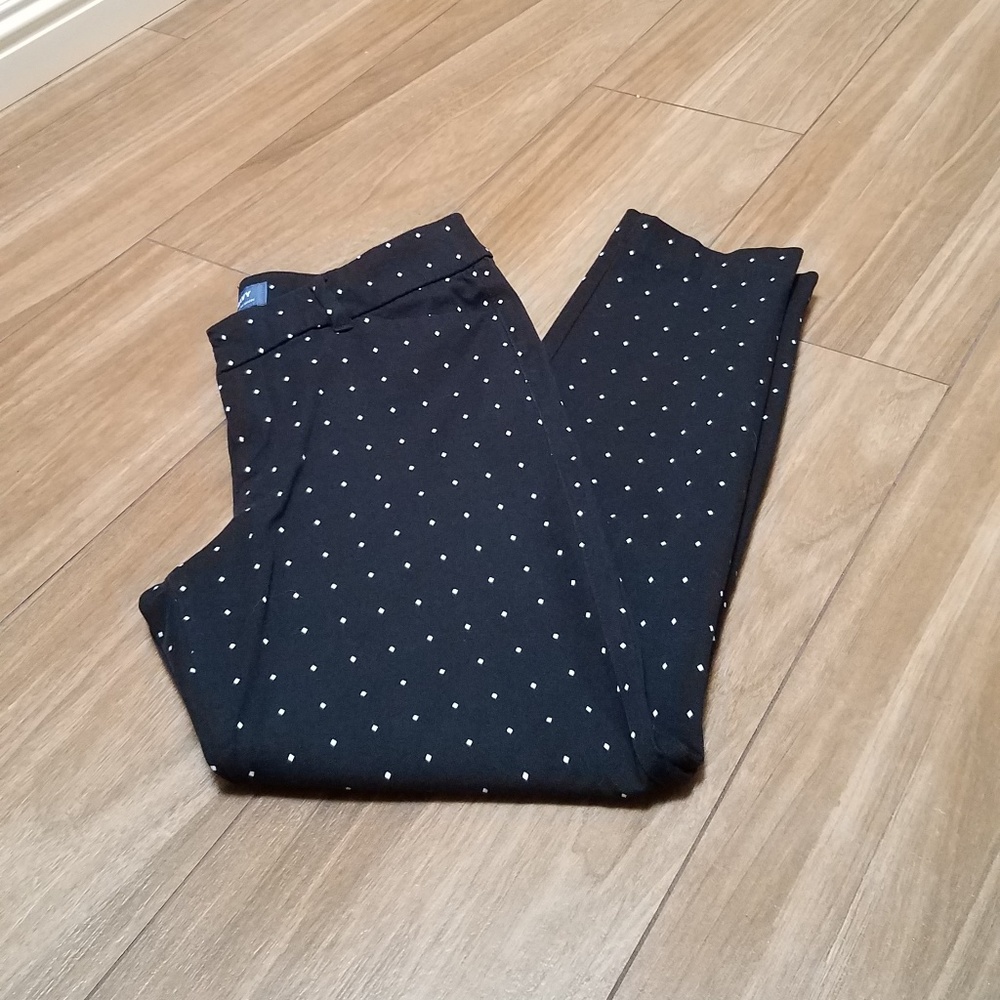 Old Navy pixie pants